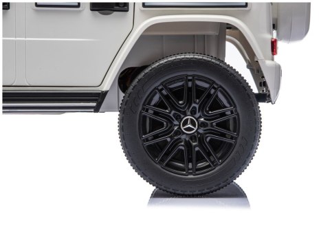 Pojazd Na Akumulator Mercedes G 4x4 24V 2580 Biały